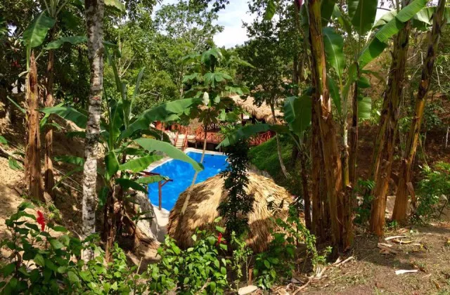 Fabulous Village Ecological Resort piscine 2